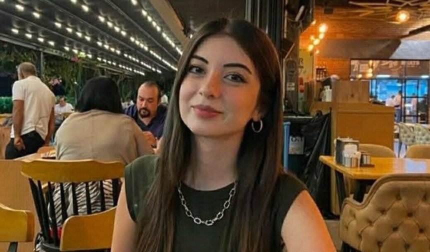 Genç doktor yanan araçta hayatını kaybetti