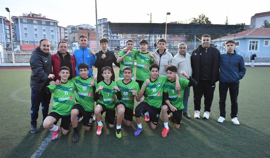 BOZKURT SPOR VE ABDÜLKADİR ÖZCAN FK KAZANDI, KIRŞEHİR F.S.K HATA YAPMADI