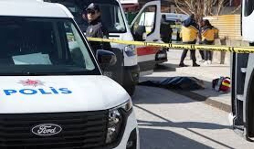 Çöp Kamyonu Can Aldı