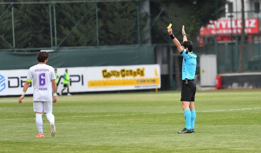 Grubumuzda, 8 maçta 30 kart çıktı