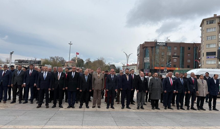 Kırşehir’de 23 Nisan Kutlamaları Cacabey Meydanı’nda Başladı