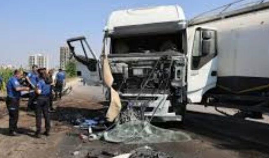 Tırla Çarpışan Otomobilde Can Kaybı!