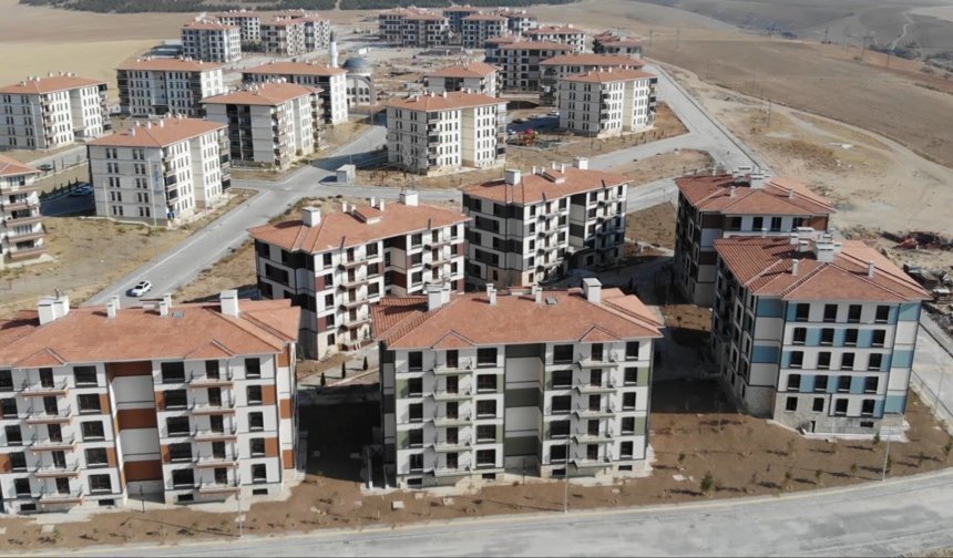 TOKİ’de Anahtarlar Teslim Ediliyor: 4 Yıllık Bekleyiş Sona Erdi