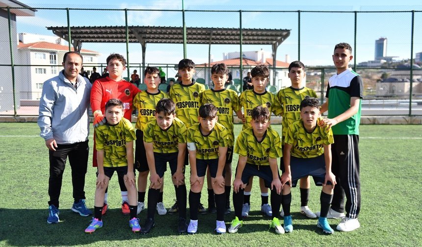 U13’te zirve randevusu!
