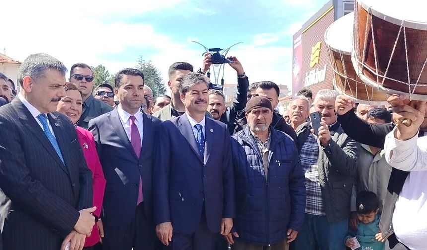 Kaymakam olarak ayrıldı İçişleri Bakanı olarak ziyaret etti