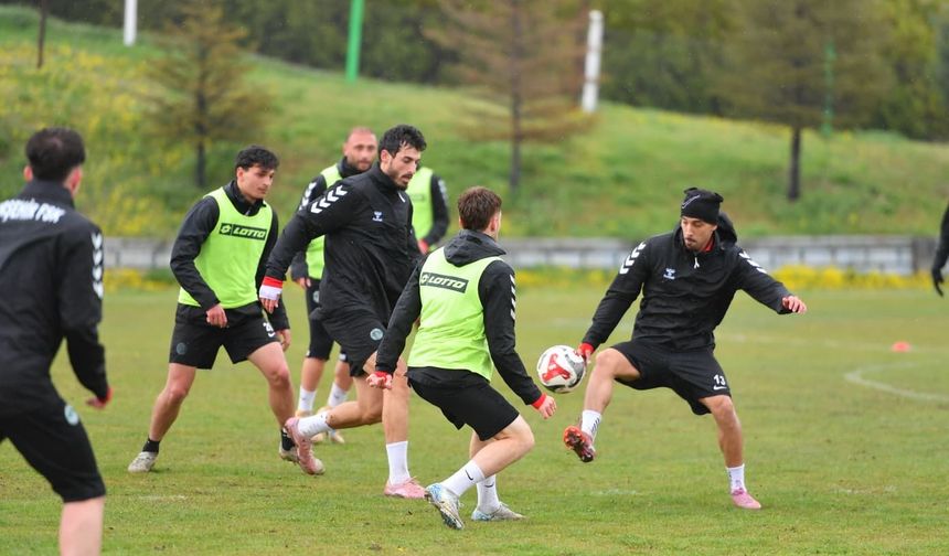 YAĞMUR ALTINDA TÜRK METAL MESAİSİ