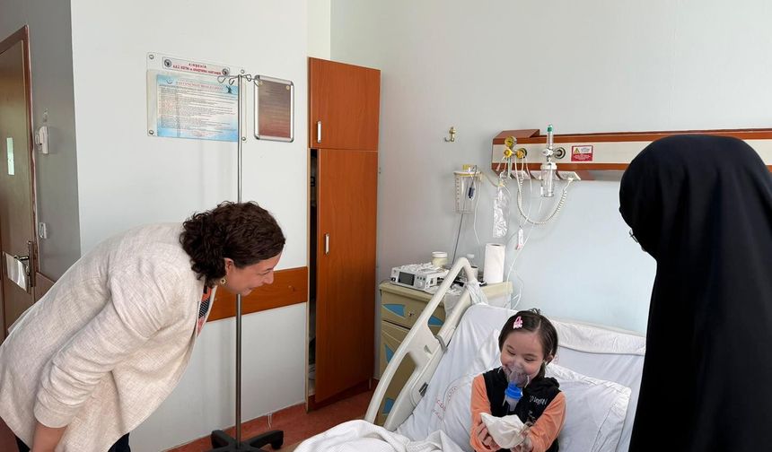 Başkan Ünsal, bayram arifesinde onları unutmadı!