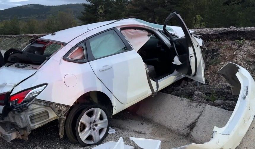 Bayram Yolculuğu Kazayla Bitti: 4 Yaralı