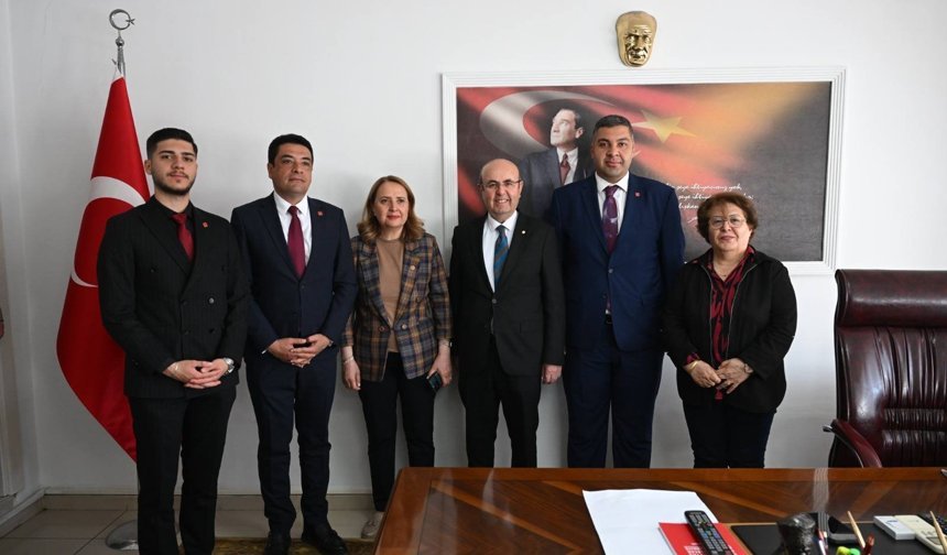 Başkan Ekicioğlu, CHP Ankara Milletvekili Semra Dinçer’i ağırladı