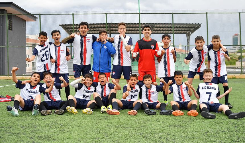 Çiçekdağı Belediyespor, farklı kazandı: 7-0