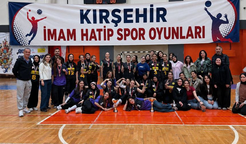 Fatımatüz Zehra Şampiyonluğa Uzandı