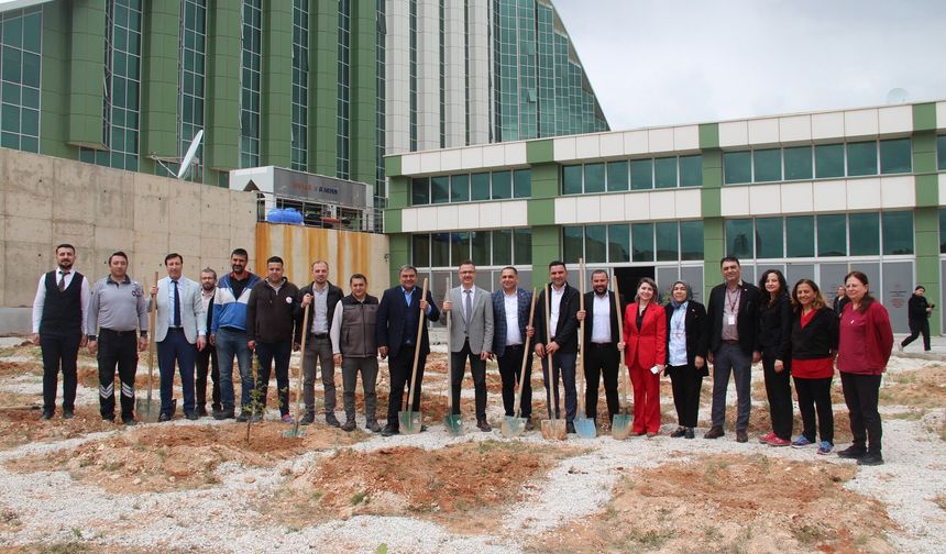 Kırşehir’de 250 fidan geleceğe nefes olacak!