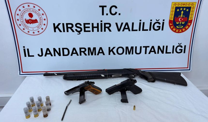 Kırşehir’de Baskın: Evden Cephanelik Çıktı