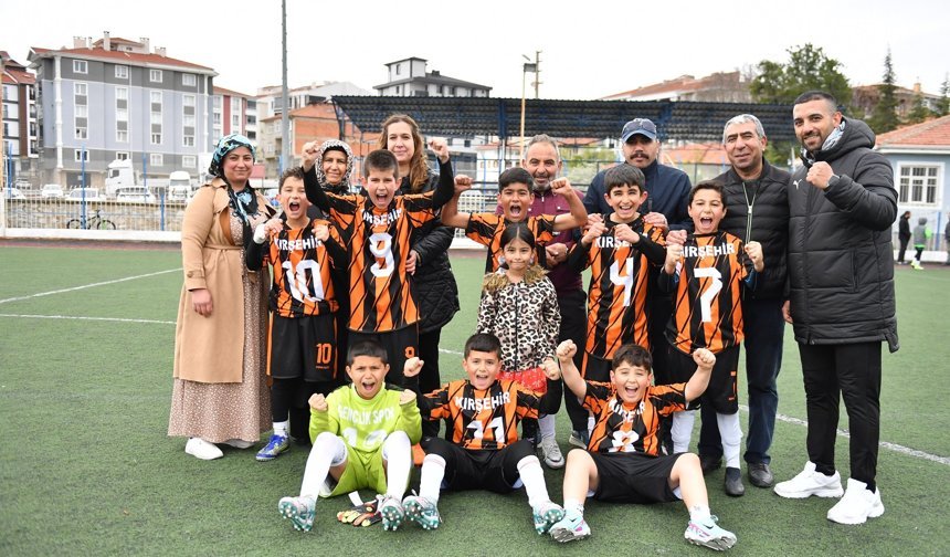 Muhammet Emin şov yaptı, Gençlikspor kazandı: 5-3