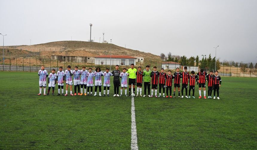 U13 Ligi’nde maç yarıda kaldı