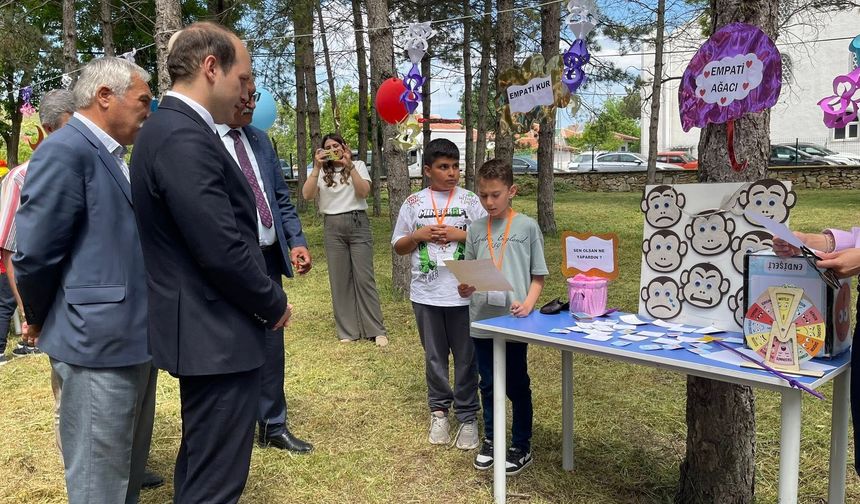 Boztepe’de Akran Nezaketi Festivali Renkli Görüntülere Sahne Oldu