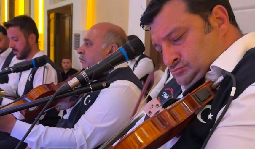 Neşet Ertaş'ın Emanetleri Bu Kez Milli Takım İçin Söyledi