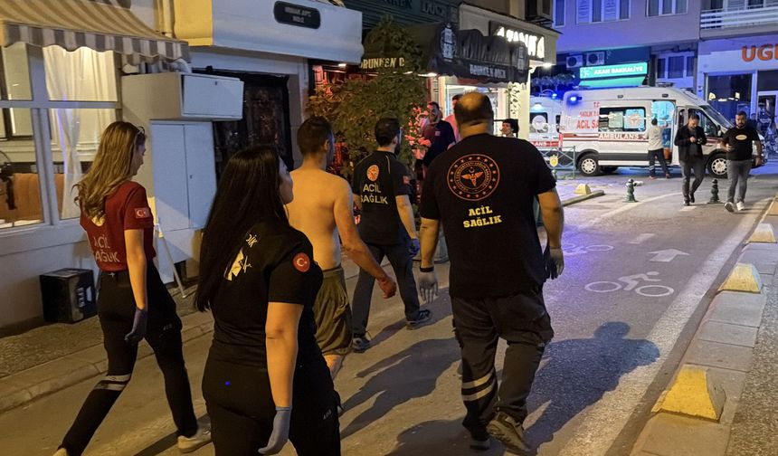 Alkol Şişeleri Silaha Dönüştü: 3 Yaralı
