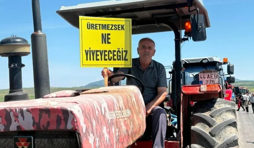 Kırşehir’de Çiftçiler Fiyat Artışı İstedi, Arguvan’da Traktörler Yola Çıktı