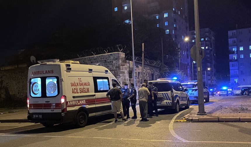 Satırlı Kavgada 3 Kişi Yaralandı