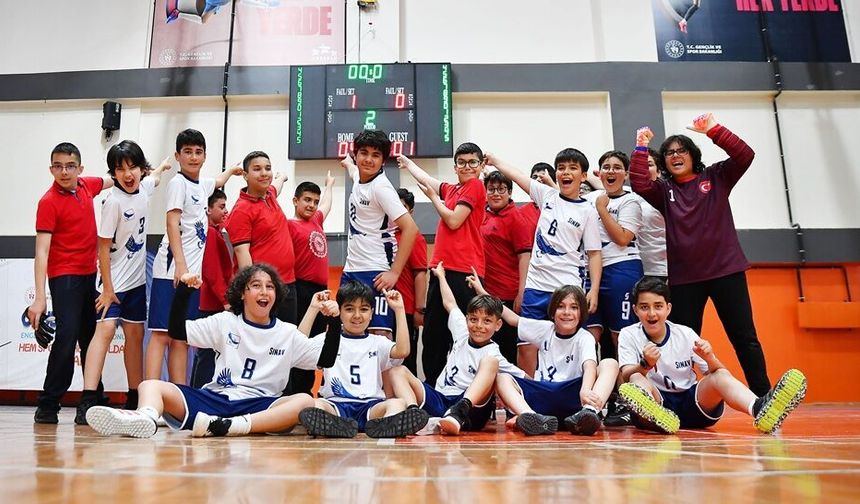 Küçük Erkekler Futsal’da Finalin Adı Belli Oldu