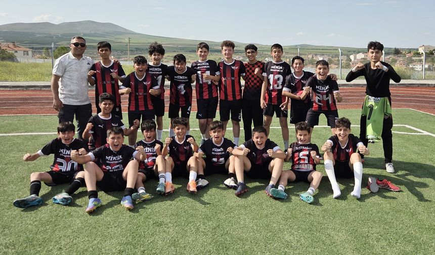 Minik Kramponlar, son dakikalarda güldü 1-0