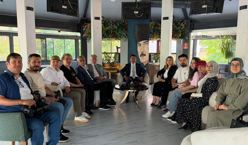 Avşaroğlu'ndan Kırşehir Mesajı: “Enerjimizi Memlekete Harcamalıyız”