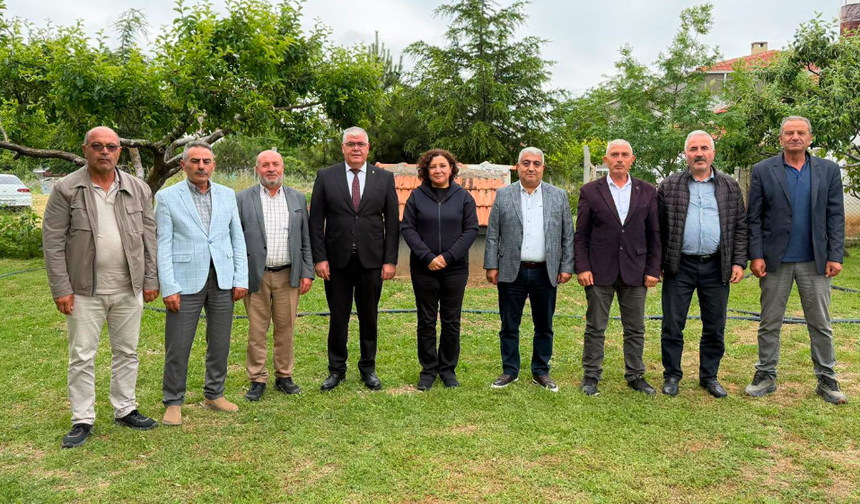 Boztepe’de AK Parti teşkilat çalışmaları değerlendirildi