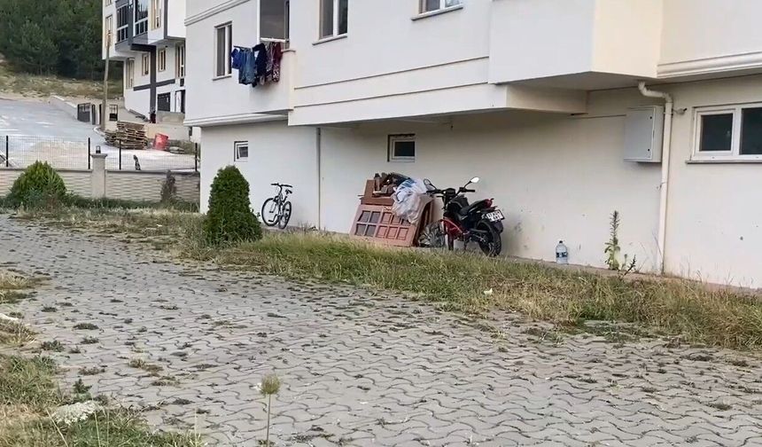 7. Kattan Düşen Çocuk Hayatını Kaybetti