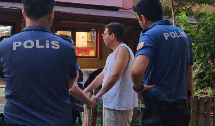 Oğlu tarafından bıçaklanan baba yaralandı