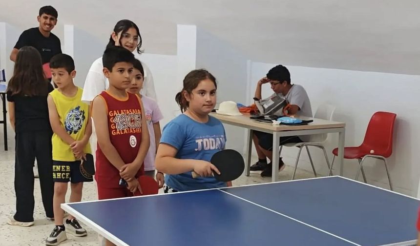 Mucur'da masa tenisine ilgi her geçen gün artıyor