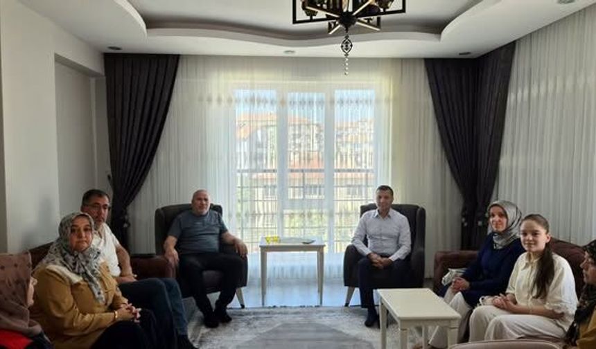 Kırşehir’de Şehit Annesi Nütfiye Taş’ın Vefatı Sonrası Aile Yalnız Bırakılmadı