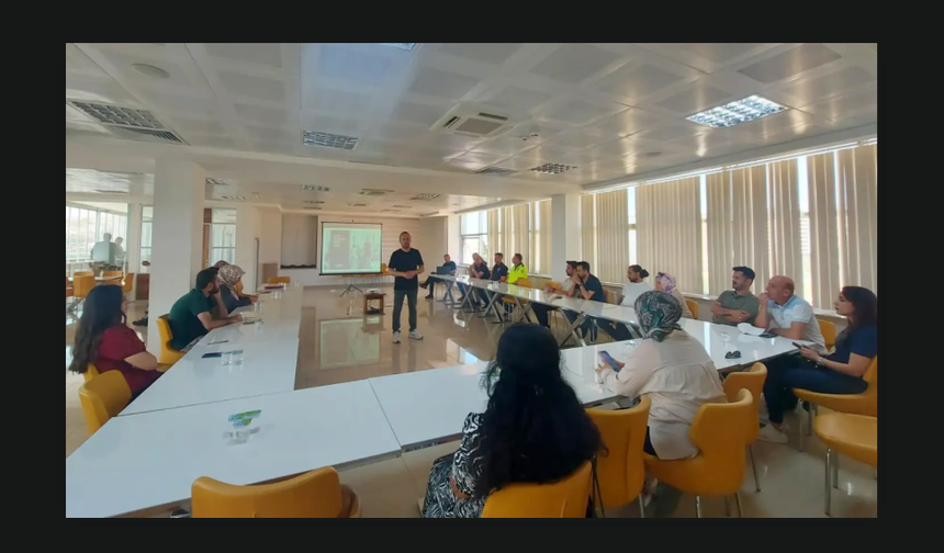 Aile ve Sosyal Hizmetler Personeline Güvenlik ve Farkındalık Eğitimi