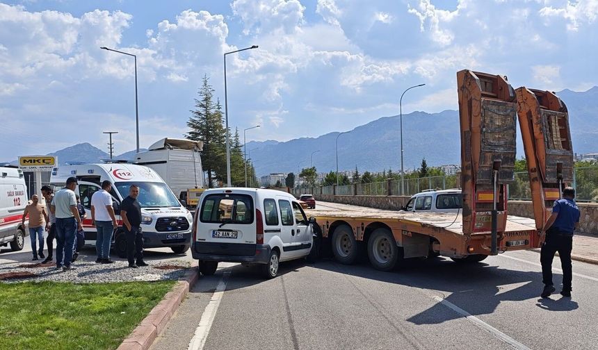 Çekici ile Araç Çarpıştı! Bilanço Ağır