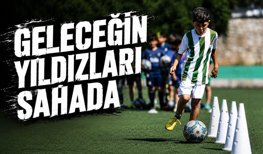 Yaz Spor Okulları'nda futbol çalışmaları sürüyor