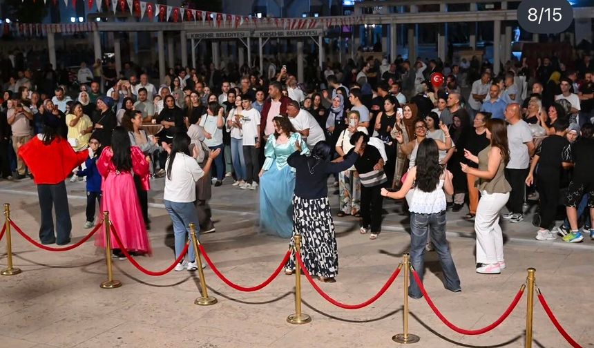 Kırşehir'de Gurbetçi Festivali Yoğun Katılımla Başladı