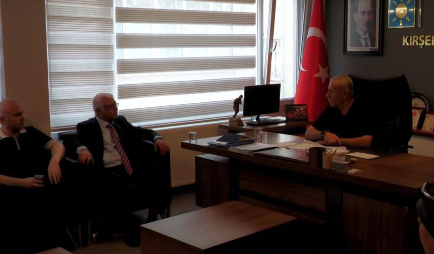 Şaban Çelik’ten İYİ Parti İl Başkanı Nuri Araz’a Ziyaret