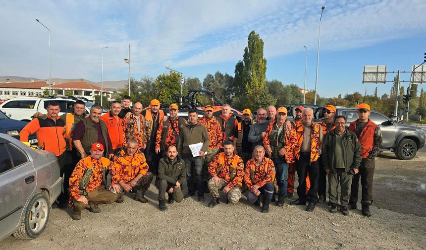 Mucur’da Yaban Domuzlarına Karşı Sürek Avı Düzenlendi