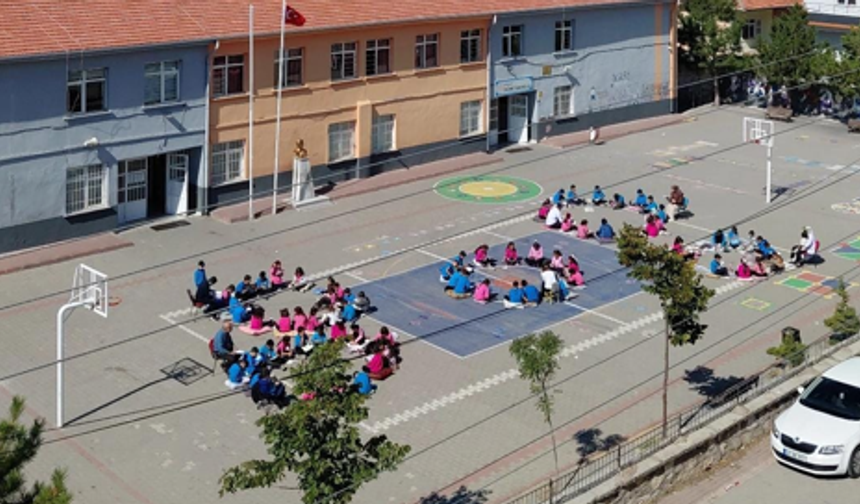 İnönü İlkokulunda Kitaplara Hayat Veren Buluşma!