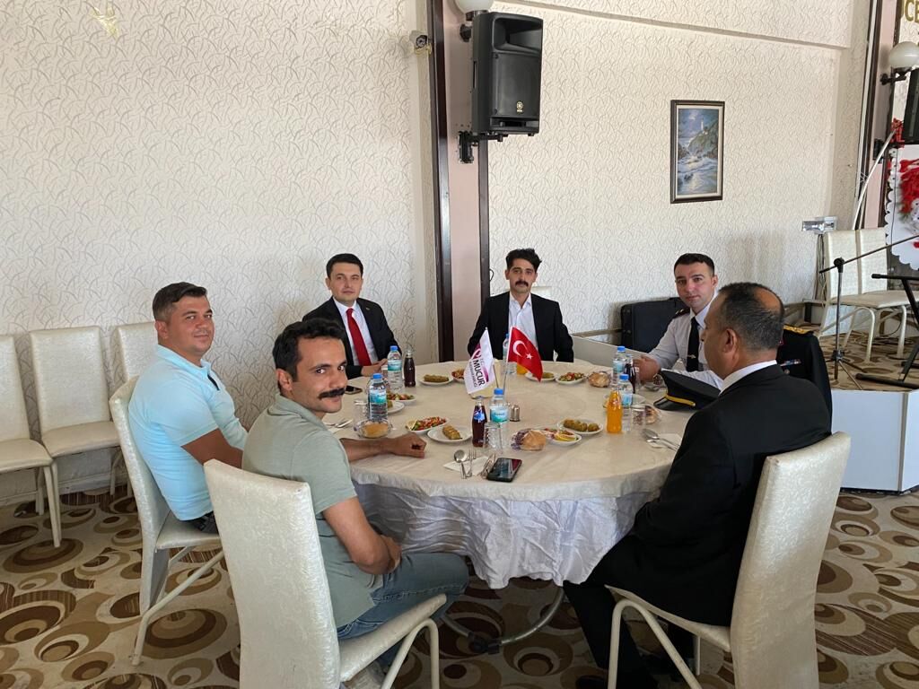 Mucur Kaymakamı Osman  Şahin’e veda yemeği
