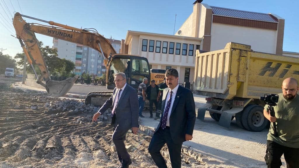 “Mucur'da altyapı çalışmaları yılsonuna tamamlanacak…”