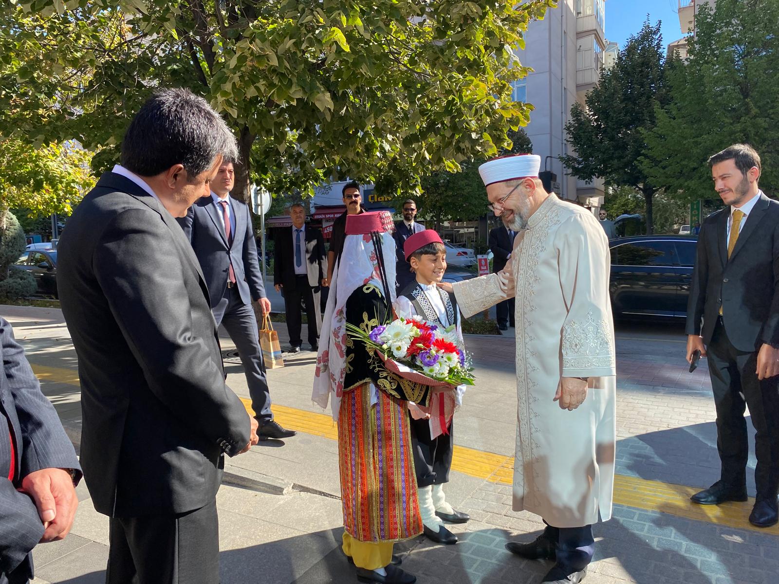 Diyanet İşleri Başkanı Prof. Dr. Ali Erbaş Kırşehir’e Geldi1