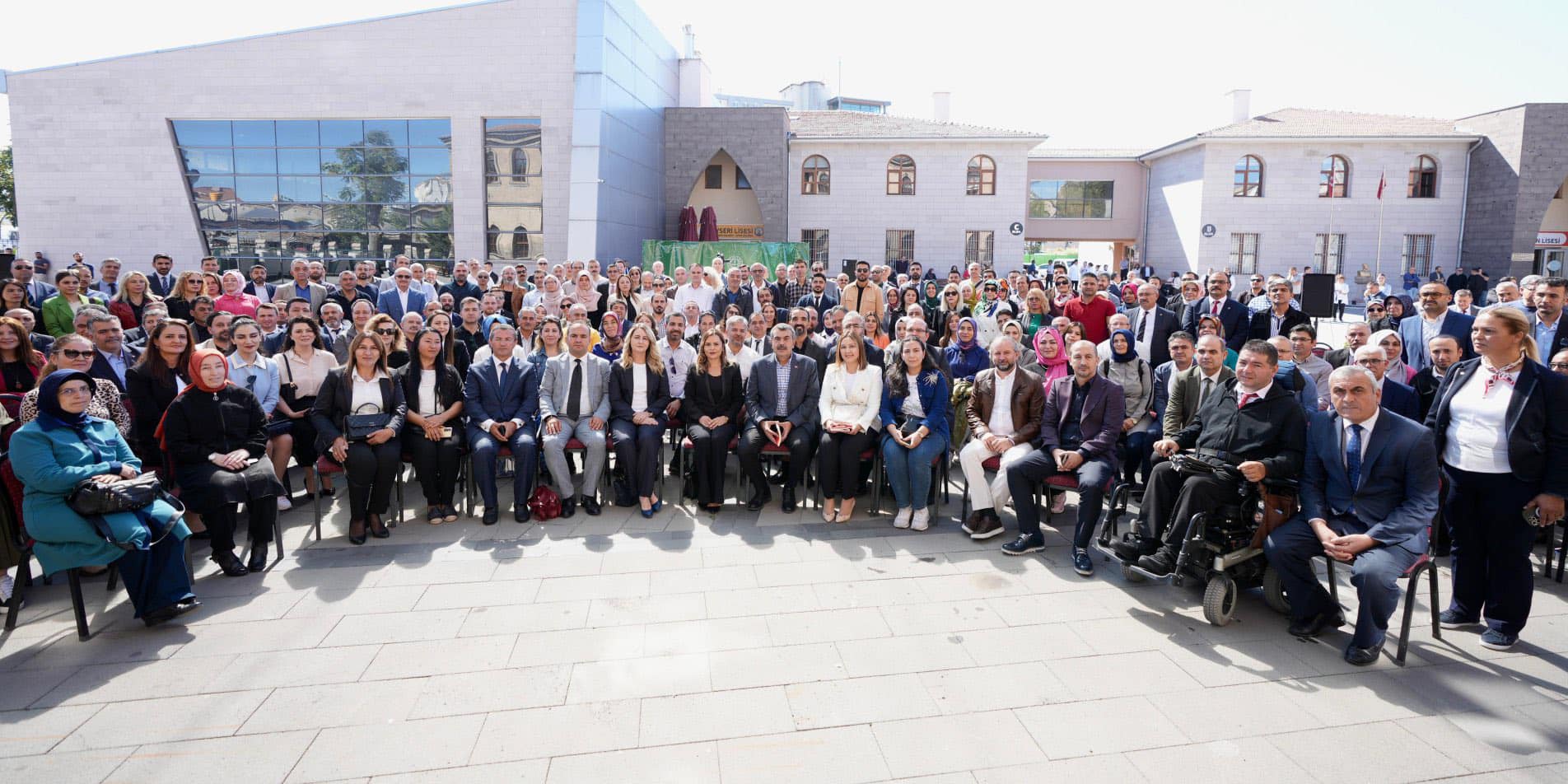 Öğretmen Mesleği Kanunu Teklifi Kabul Edildi