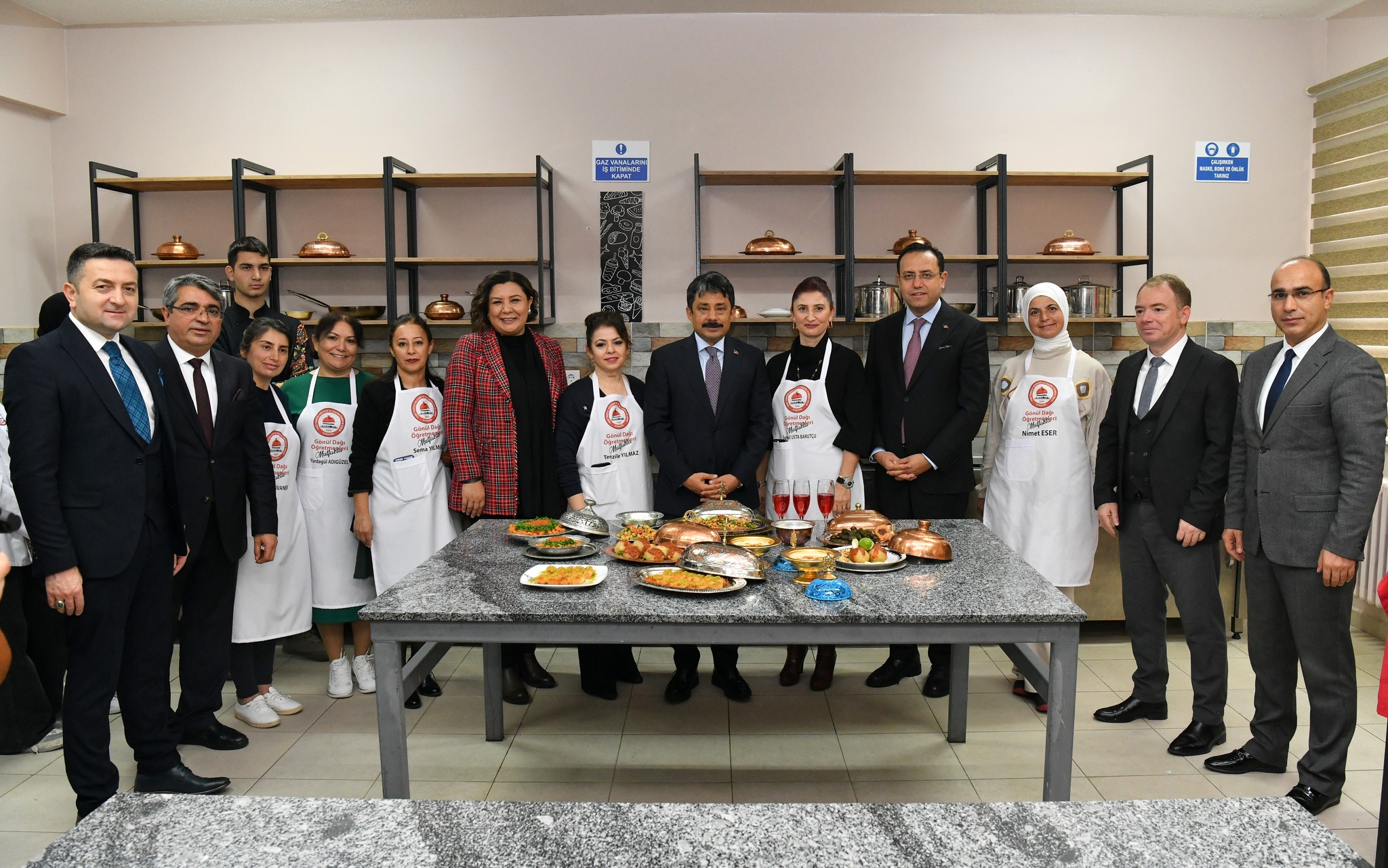 Kırşehir'de Öğretmenler Günü Etkinliği Ve Tarımsal Toplantı Gerçekleşti3