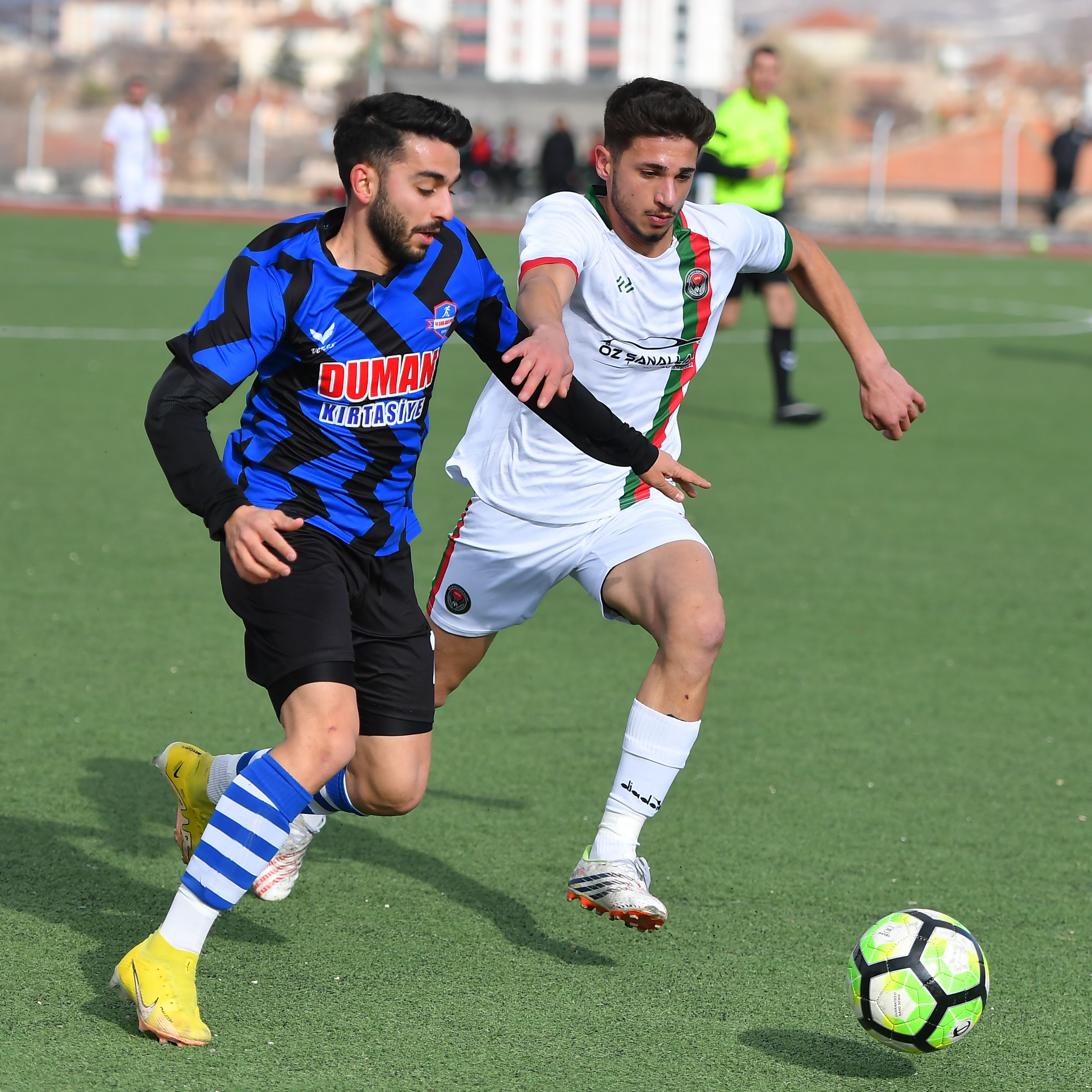 Amatör Kümede Futbolda 3 Maç Var (1)