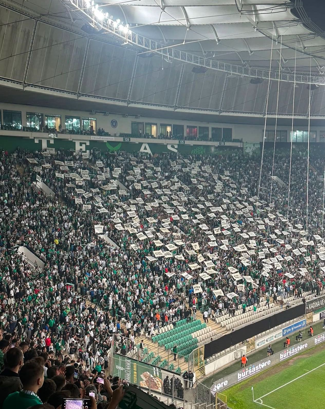 Bursaspor Taraftarına Ödül! (2)