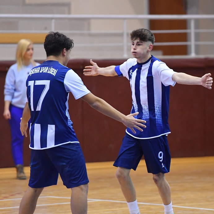 Spor Lisesi, 7 Golle Finalde 7 (1)