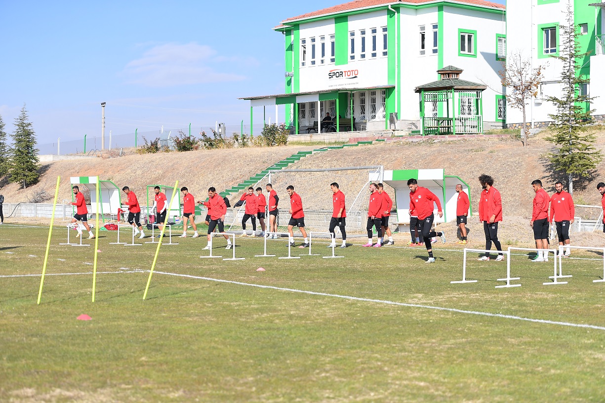 Kırşehirspor, Düzcespor Maçına Hazırlanıyor (1)