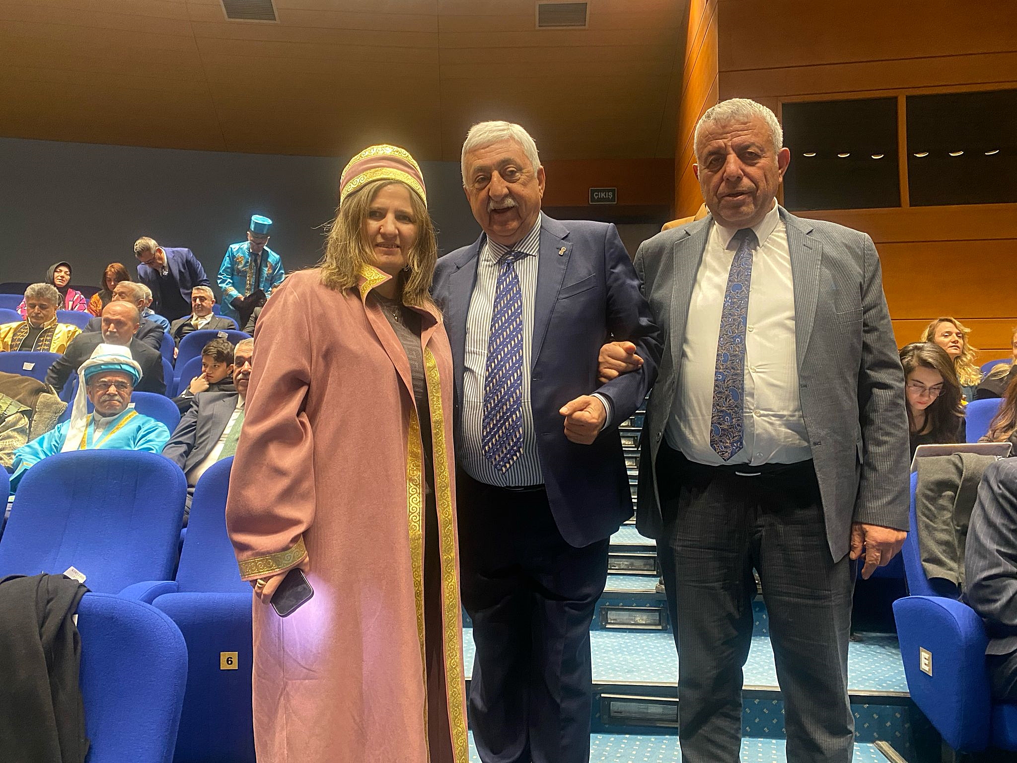 Ahi̇ler, Ahi̇ Esnaf Berati Takdi̇m Töreni̇ne Katildi4