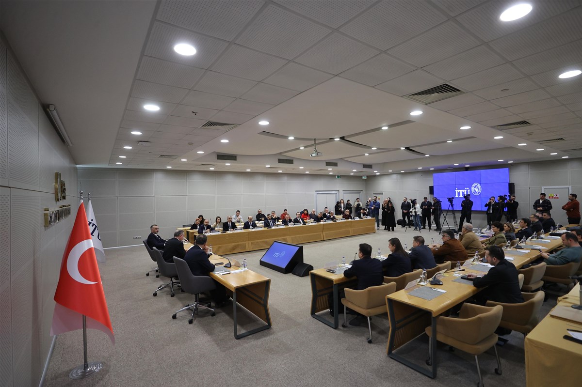 Bakan Bak “Bakanlık Olarak Bilimi Aktif Bir Şekilde Kullanmak Istiyoruz” (1)